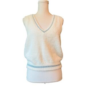 Sunday Best White & Light Blue Fuzzy Knit Tia Sweater Vest Size Large